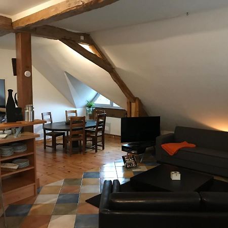 Appartement Le PIPAPO à Saint-Martin-de-Bavel Extérieur photo